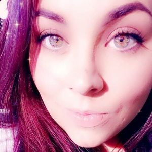 Meet your Posher, Annie